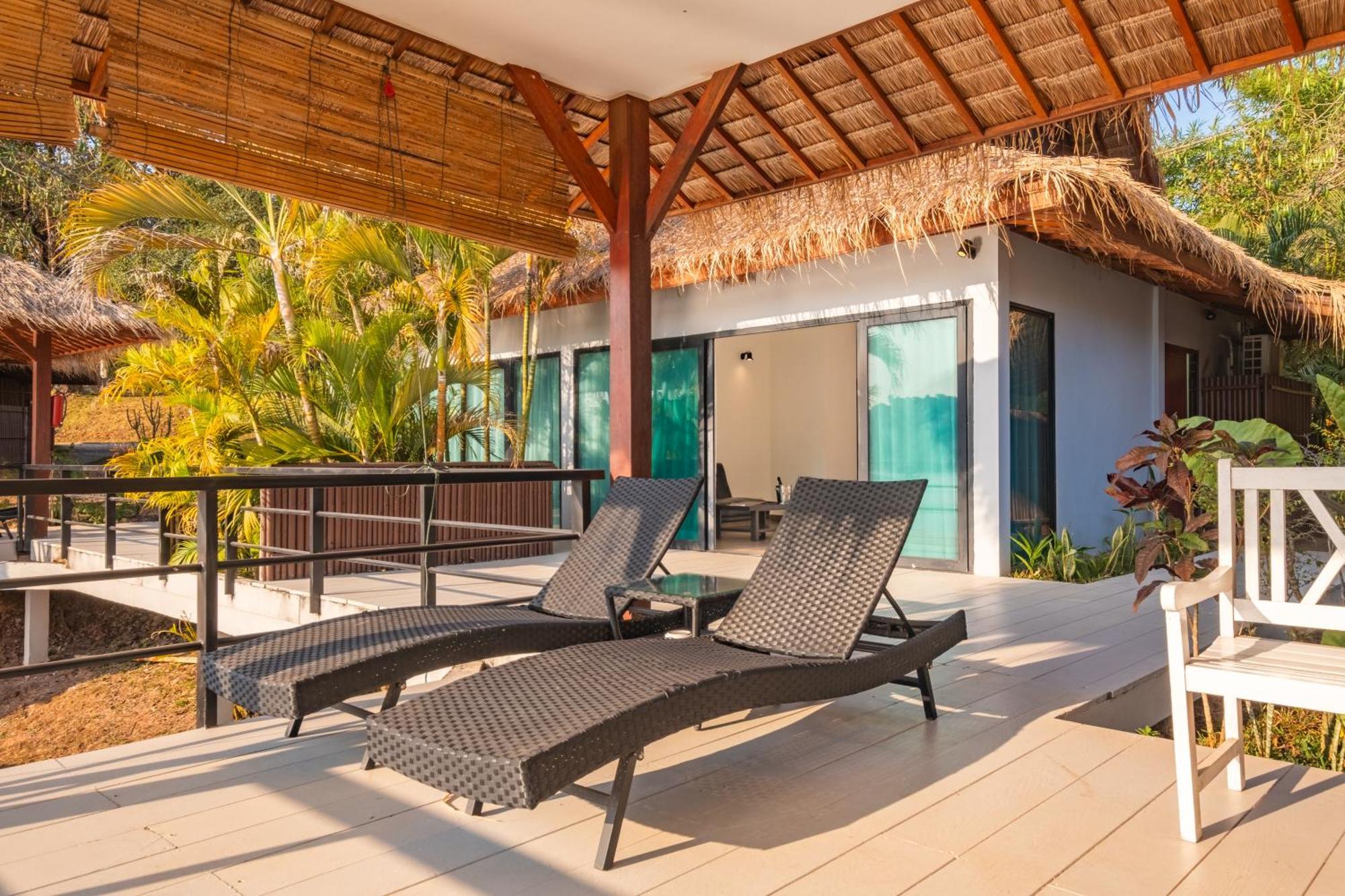 The Sanctuary Nam Ngum Beach Resort Vang Vieng Zewnętrze zdjęcie